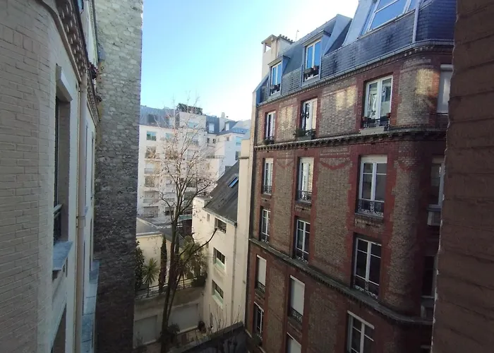 Chambre Spacieuse - Trocadero
